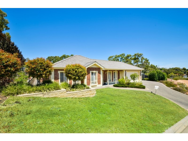 10 Ashridge Crt, Aberfoyle Park SA 5159