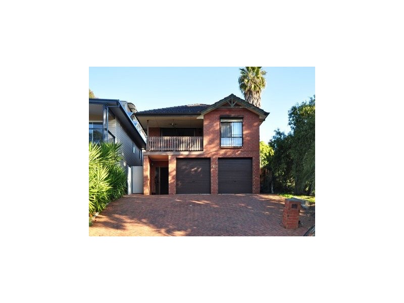 42 Booth Street, Happy Valley SA 5159
