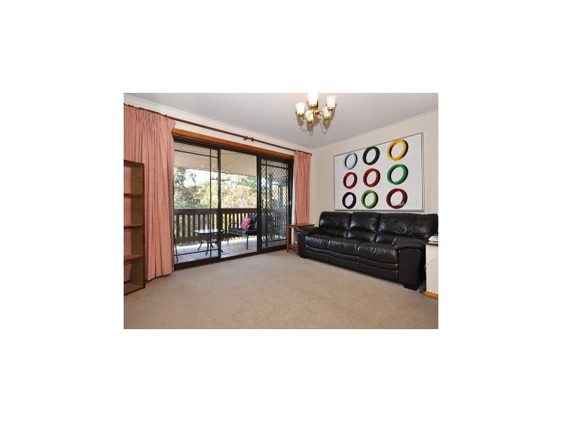 42 Booth Street, Happy Valley SA 5159