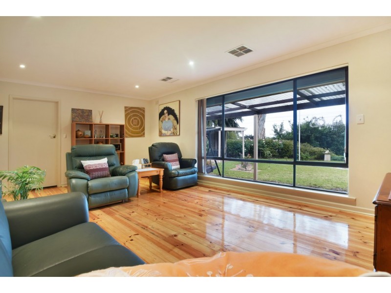 31 Giles Road, Willunga SA 5172