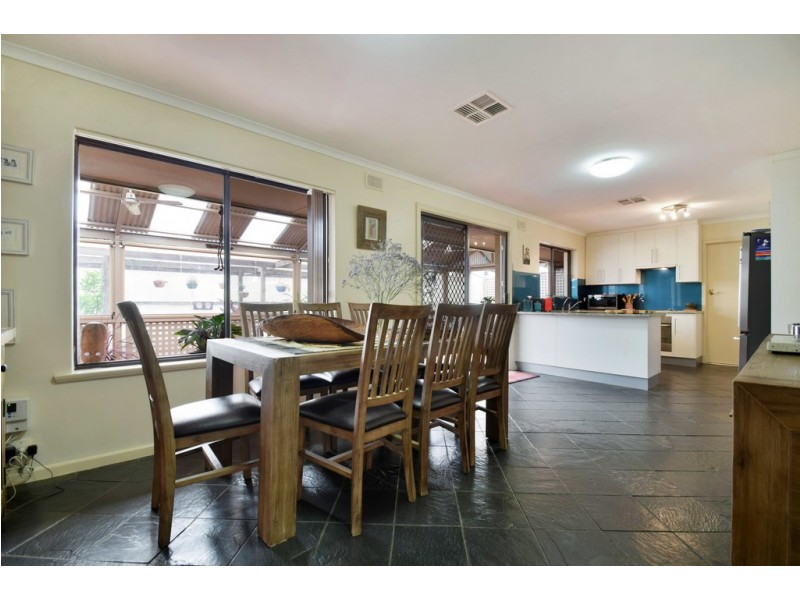 31 Giles Road, Willunga SA 5172