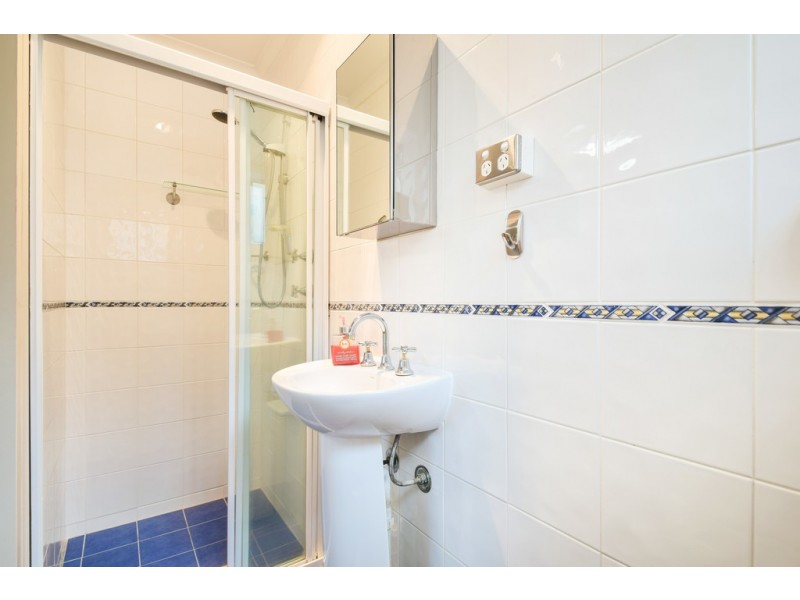 31 Giles Road, Willunga SA 5172