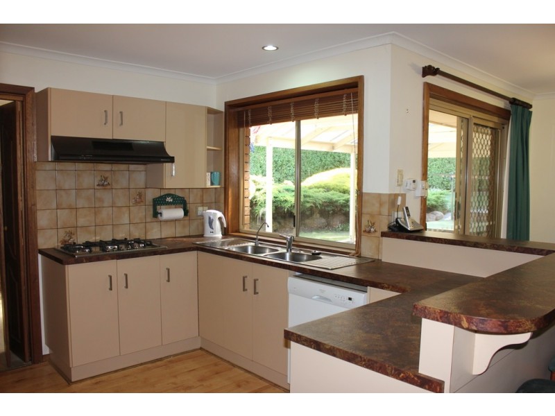 9 Montpelier Street, Woodcroft SA 5162