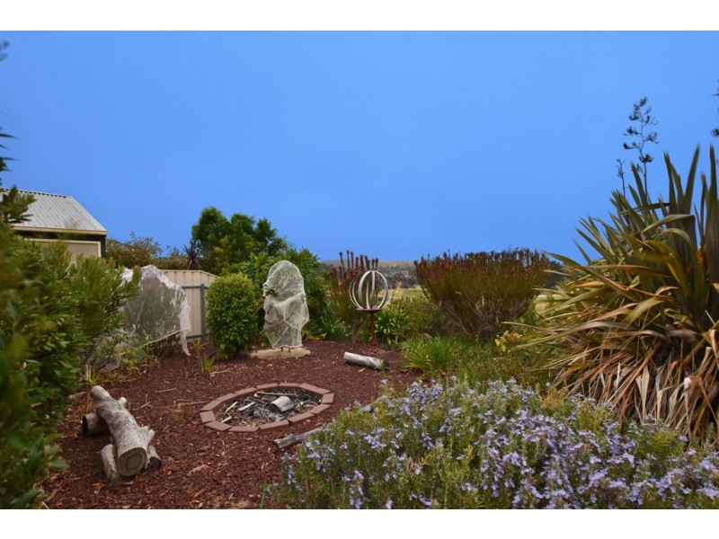 22 George Francis Drive, Mount Compass SA 5210