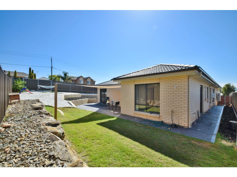 2 Tischendorf Street, Trott Park SA 5158