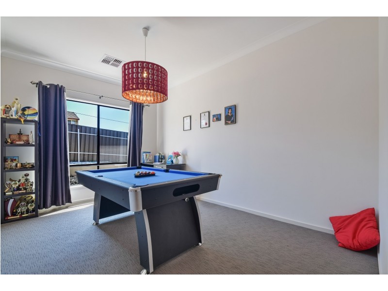 2 Tischendorf Street, Trott Park SA 5158