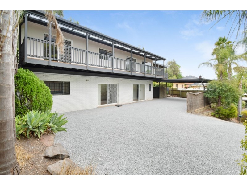 14 Cameron Avenue, Darlington SA 5047