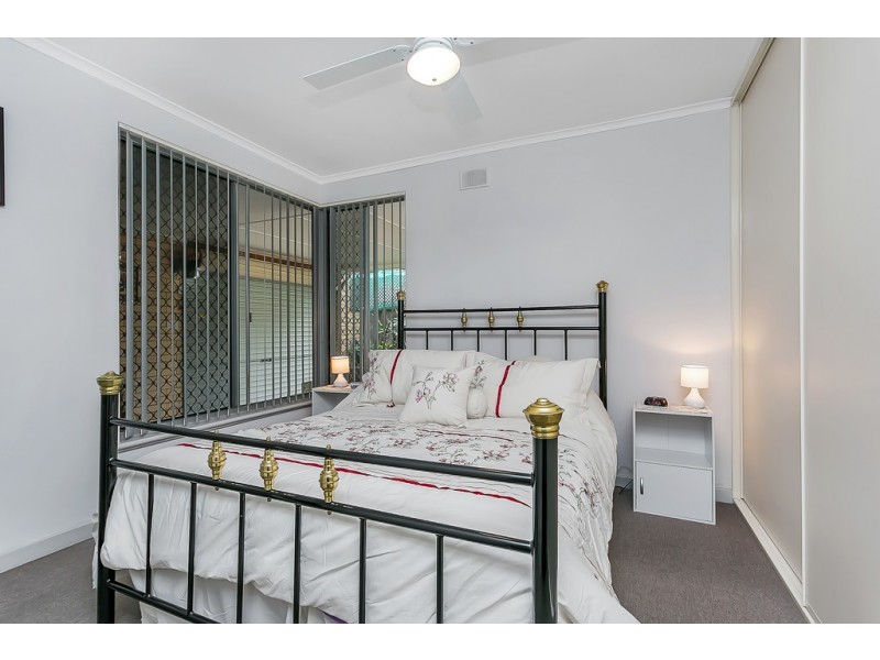 10 Pinchbeck Street, Morphett Vale SA 5162