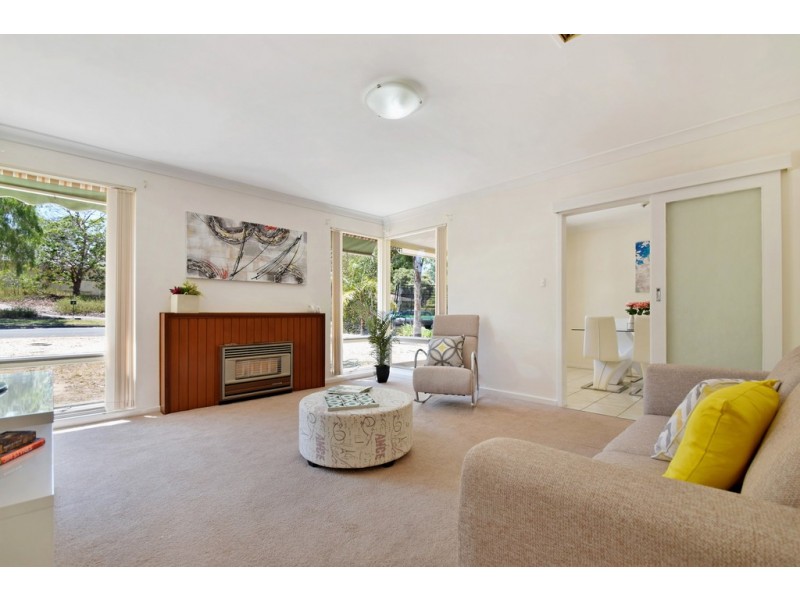 8 Mary Street, Happy Valley SA 5159