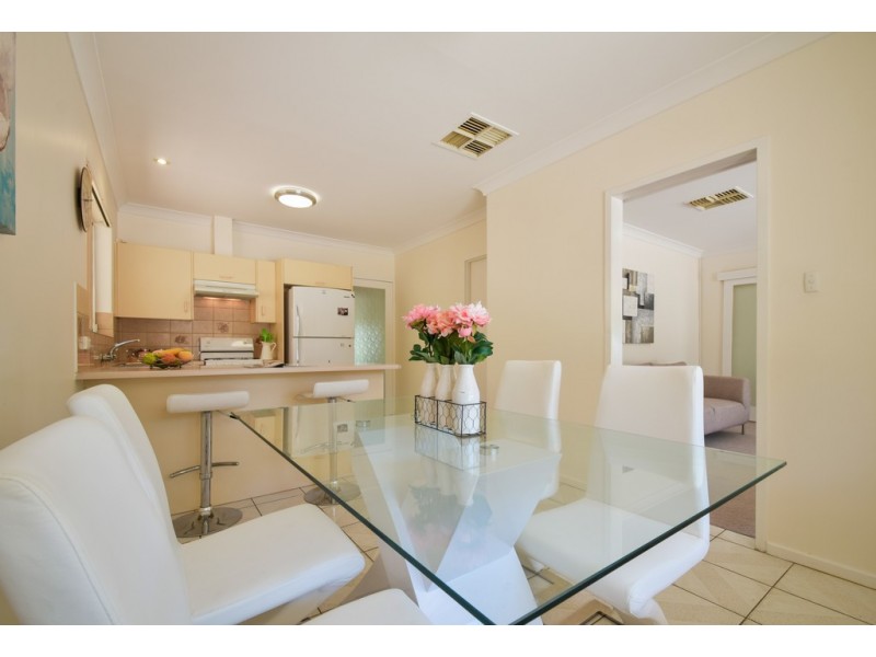 8 Mary Street, Happy Valley SA 5159