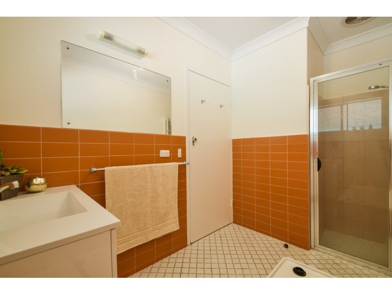 8 Mary Street, Happy Valley SA 5159