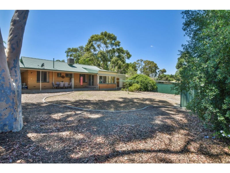 8 Mary Street, Happy Valley SA 5159