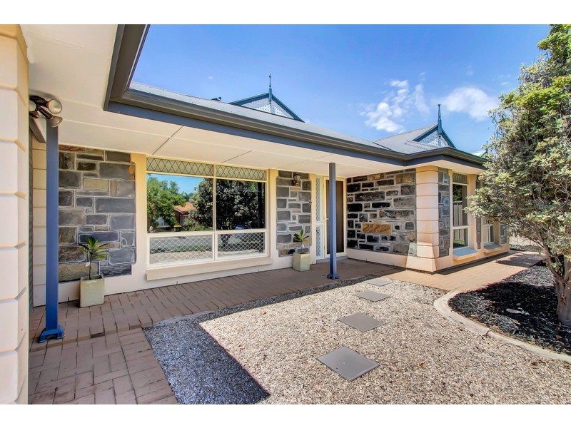 1 Cutlass Walk, Seaford Rise SA 5169