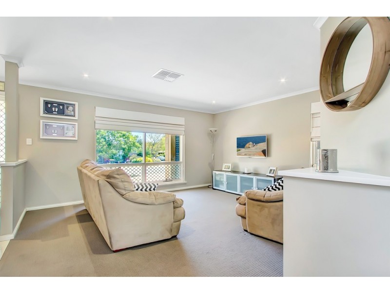 1 Cutlass Walk, Seaford Rise SA 5169