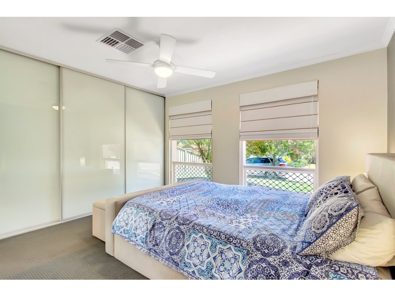 1 Cutlass Walk, Seaford Rise SA 5169