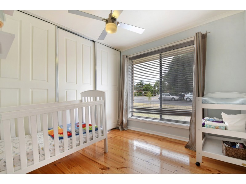 61 Kentwood Road, Morphett Vale SA 5162