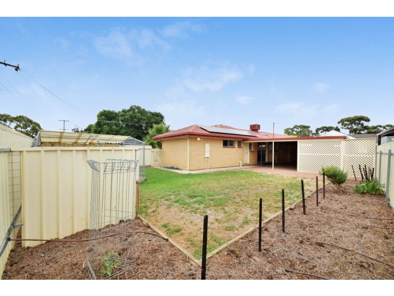 61 Kentwood Road, Morphett Vale SA 5162