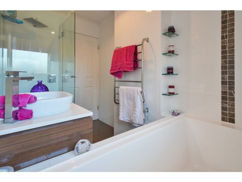 6 Meadowview Rise, Aberfoyle Park SA 5159