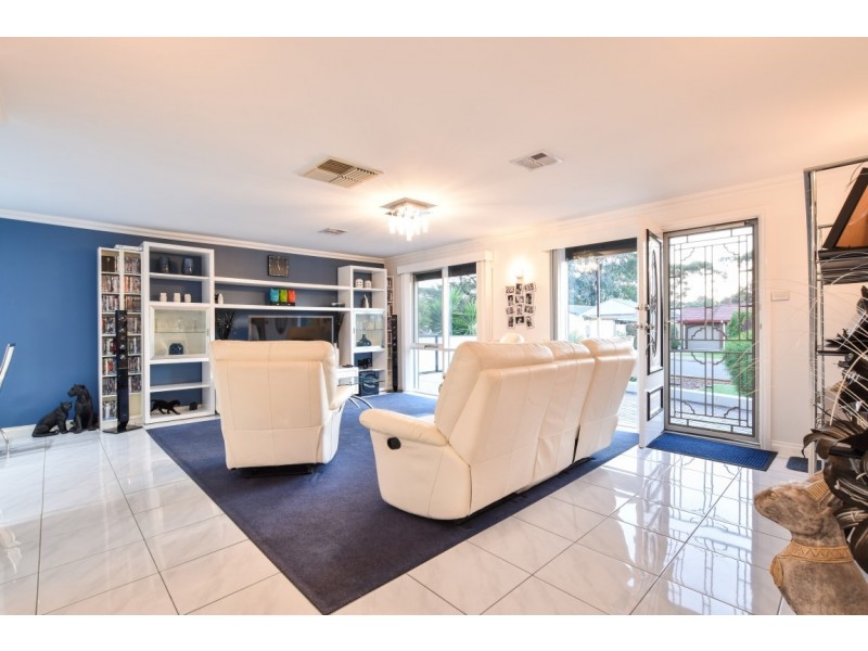 4 Rosemary Terrace, Morphett Vale SA 5162