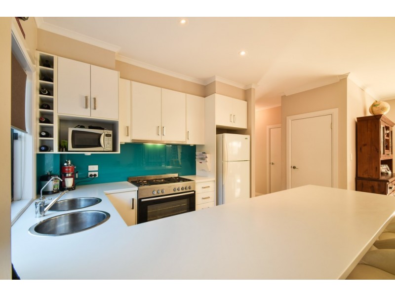 14a Nedland Crescent, Port Noarlunga South SA 5167