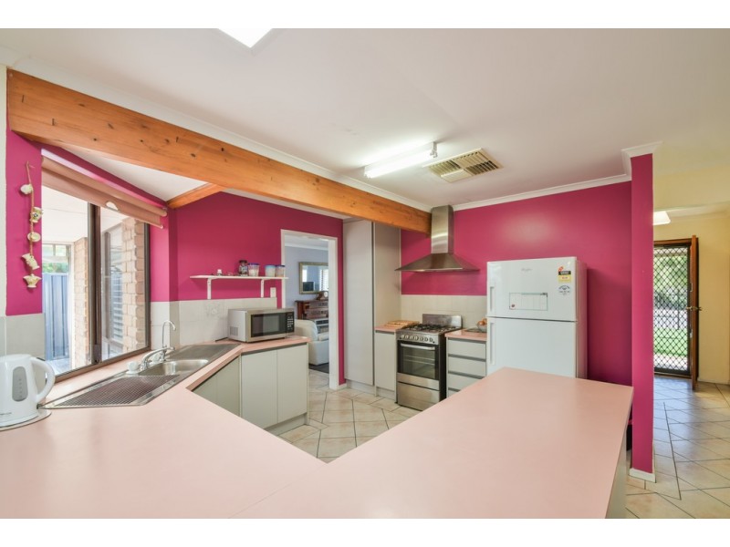 14 Nedland Crescent, Port Noarlunga South SA 5167