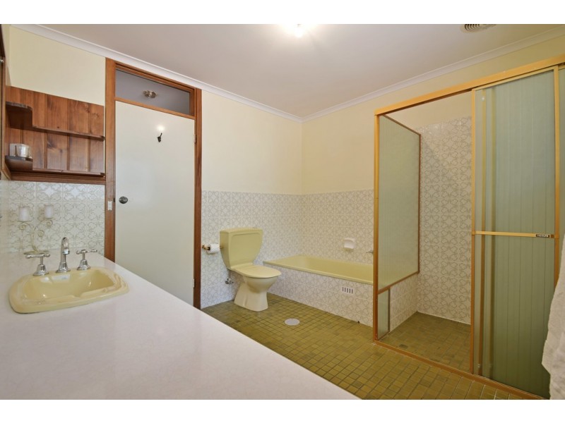 23 Gamble Crescent, Hawthorndene SA 5051