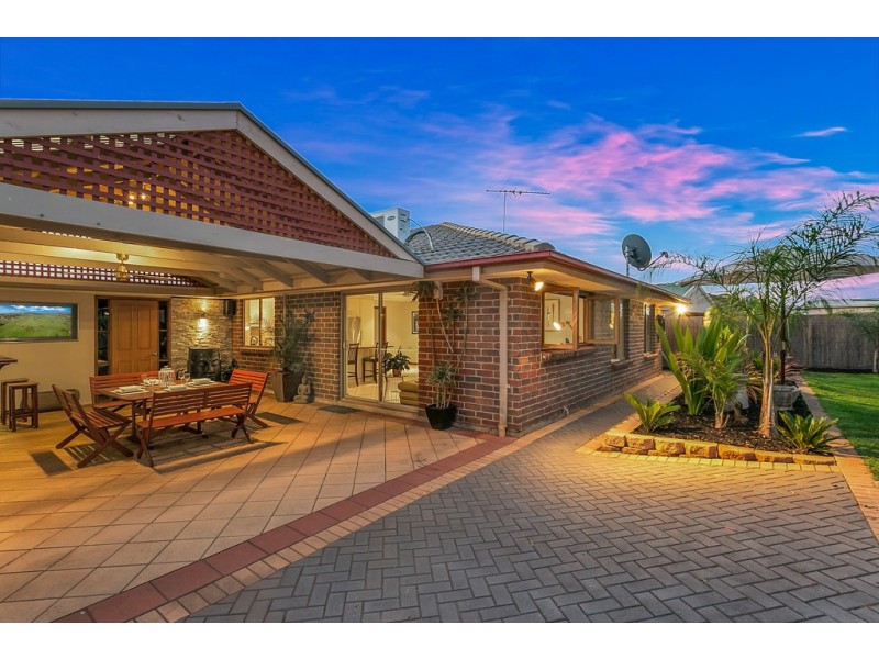 6 Driftwood Crescent, Seaford Rise SA 5169