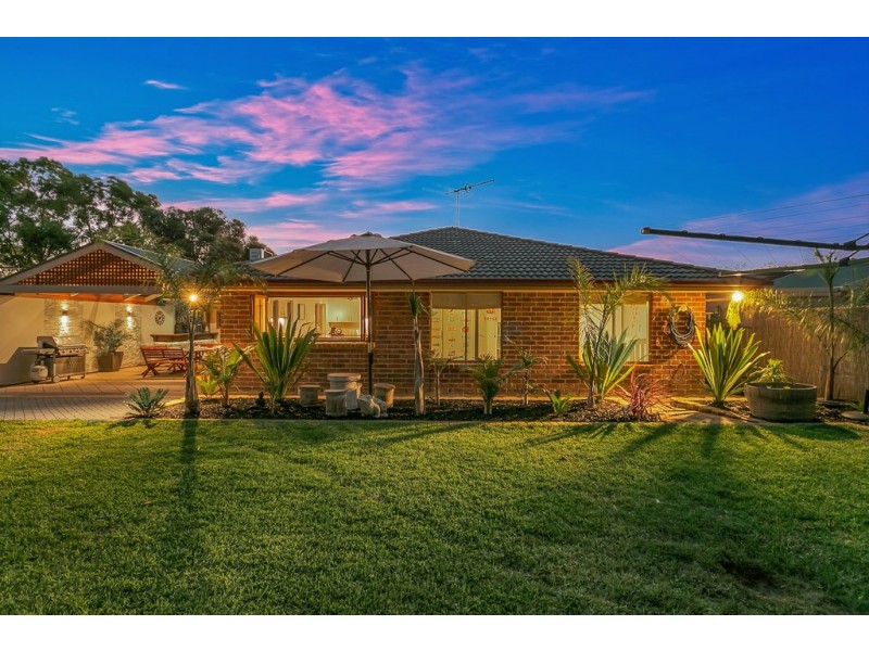 6 Driftwood Crescent, Seaford Rise SA 5169