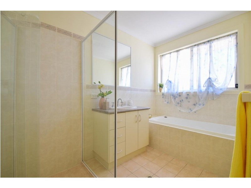 1 Summerhill Close, Reynella SA 5161