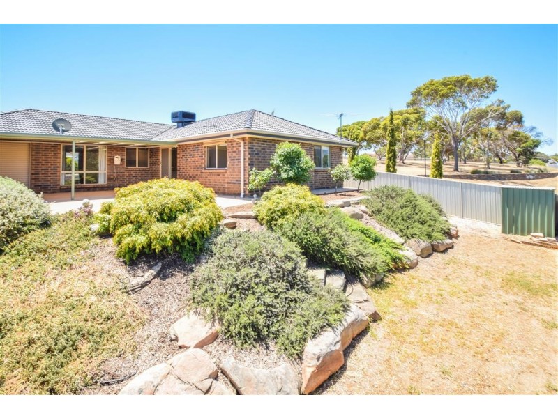 1 Summerhill Close, Reynella SA 5161