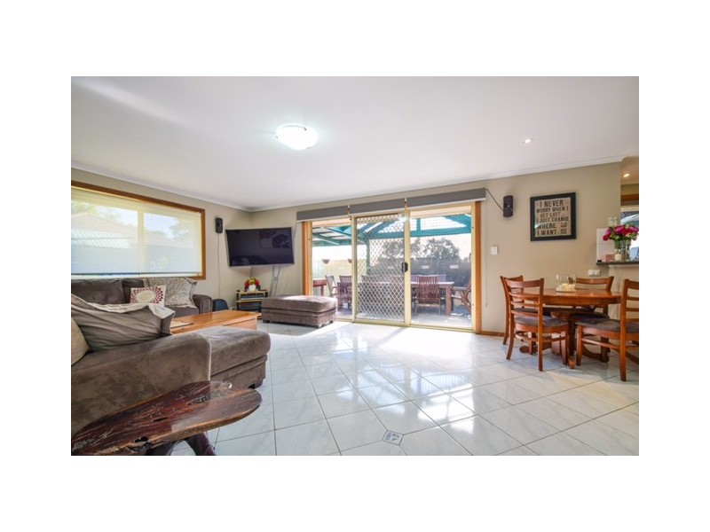 1 Nicholas Walk, Aberfoyle Park SA 5159