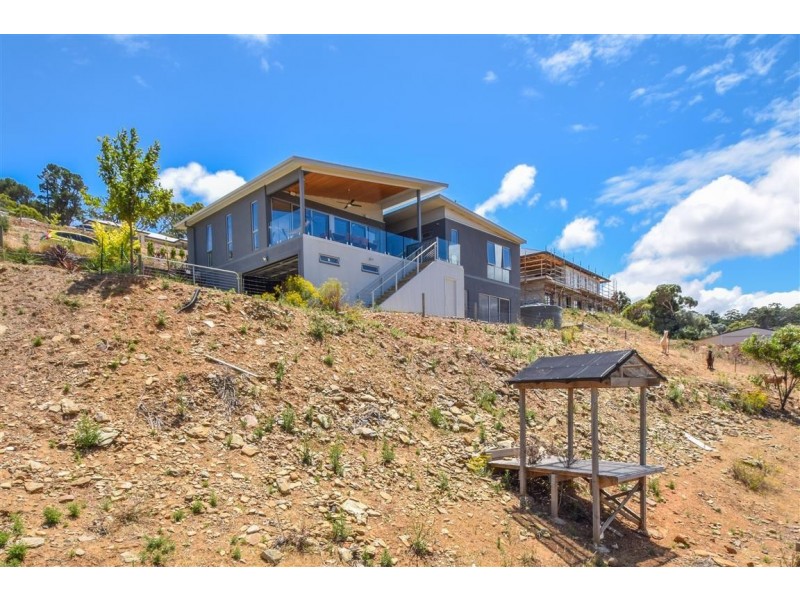 32 Charlson Rise, Happy Valley SA 5159
