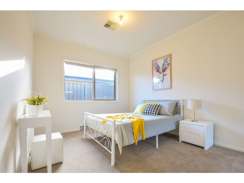 90 Highfield Drive, Craigburn Farm SA 5051