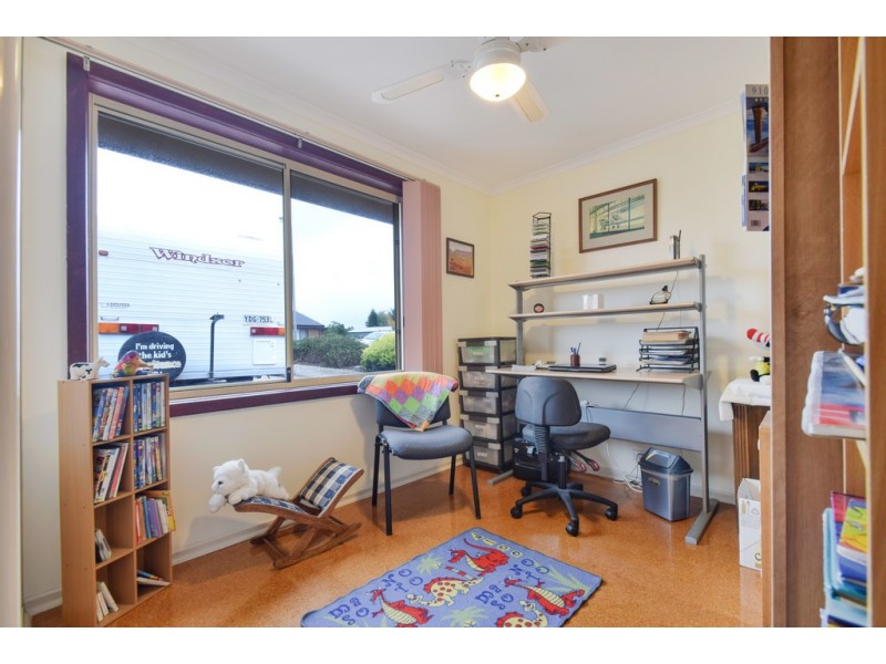 8 Tucker Court, Trott Park SA 5158