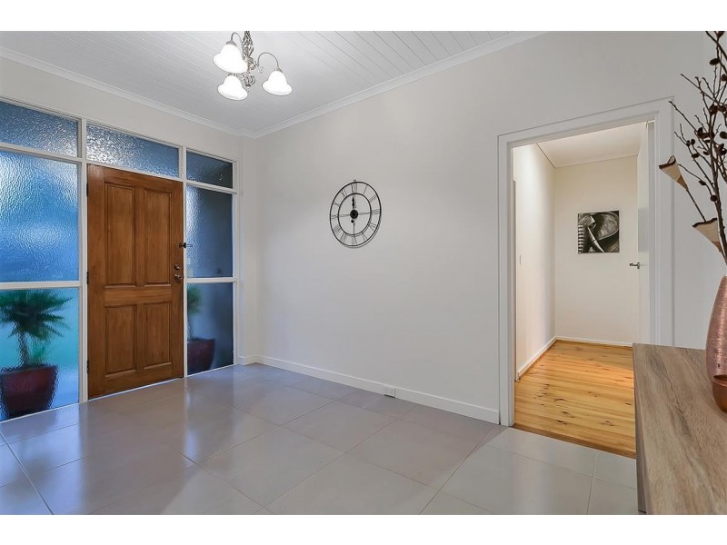 159 Gloucester Avenue, Belair SA 5052