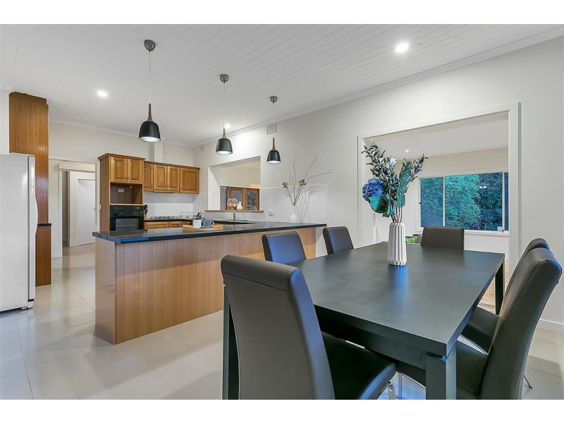 159 Gloucester Avenue, Belair SA 5052