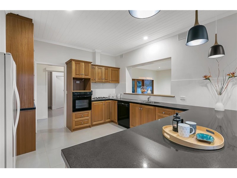 159 Gloucester Avenue, Belair SA 5052