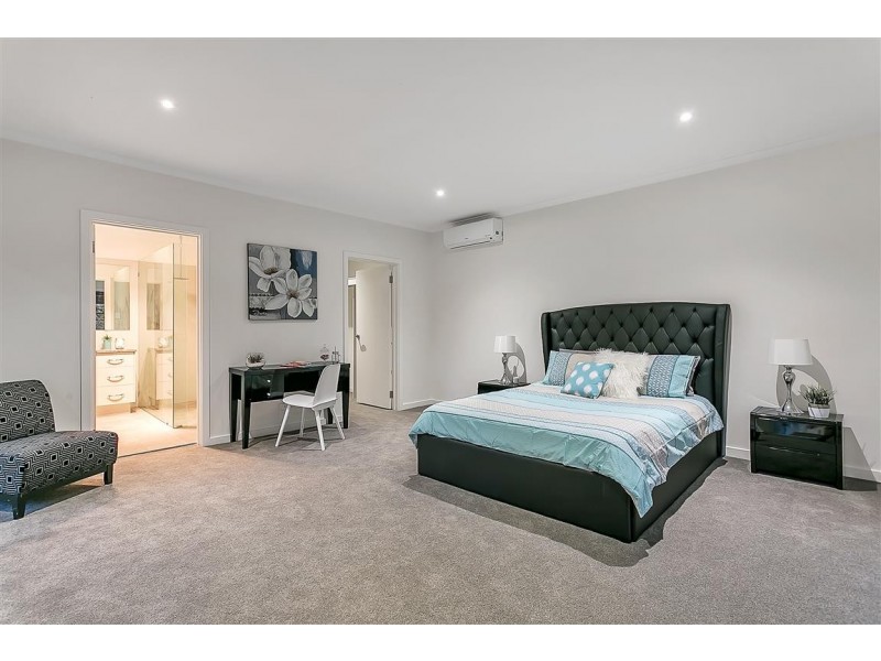 159 Gloucester Avenue, Belair SA 5052