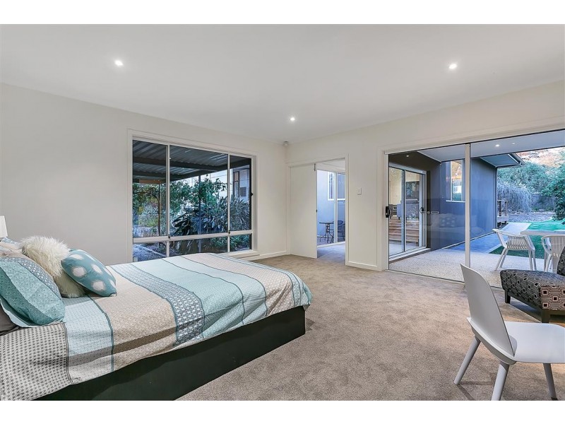 159 Gloucester Avenue, Belair SA 5052