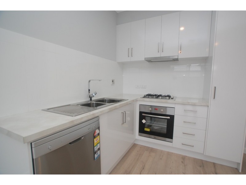 54d Nilpena Avenue, Park Holme SA 5043