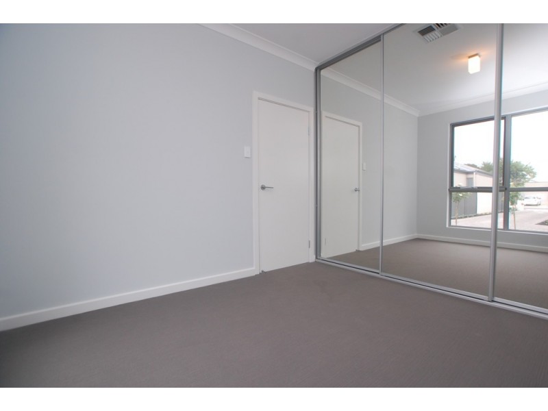 54d Nilpena Avenue, Park Holme SA 5043