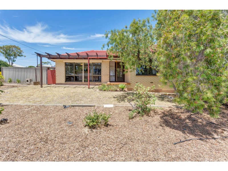 16 Parklands Crescent, Reynella SA 5161