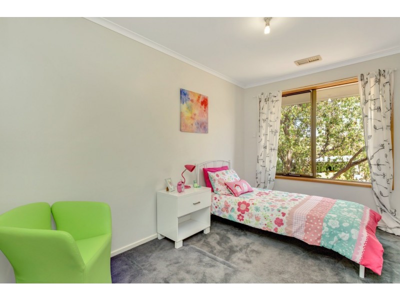 16 Parklands Crescent, Reynella SA 5161