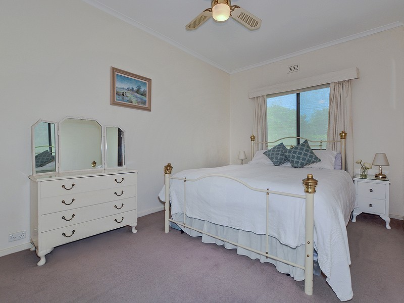 10 David Avenue, Mitchell Park SA 5043
