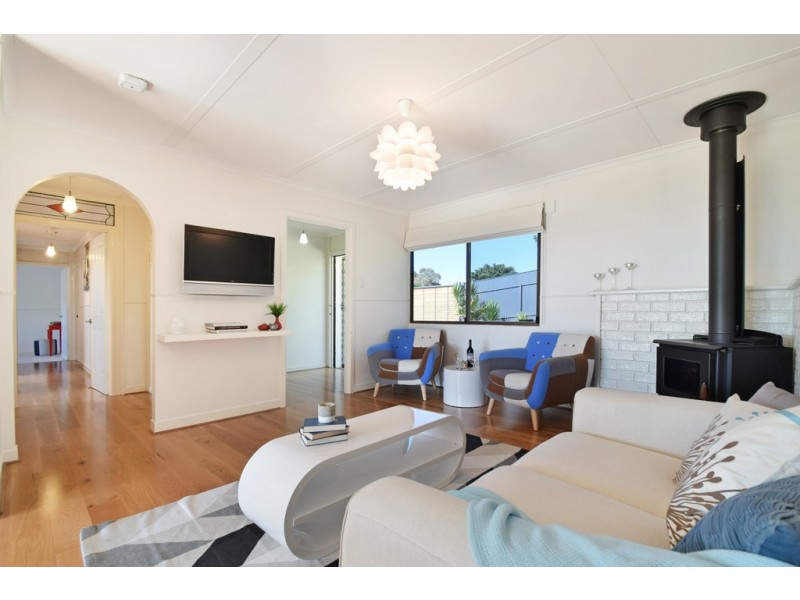 7 Domain Street, Moana SA 5169