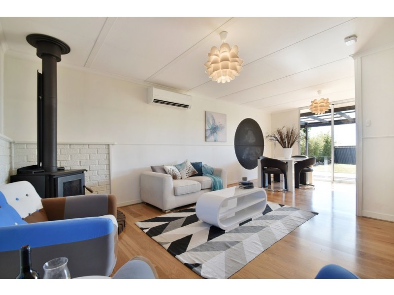 7 Domain Street, Moana SA 5169