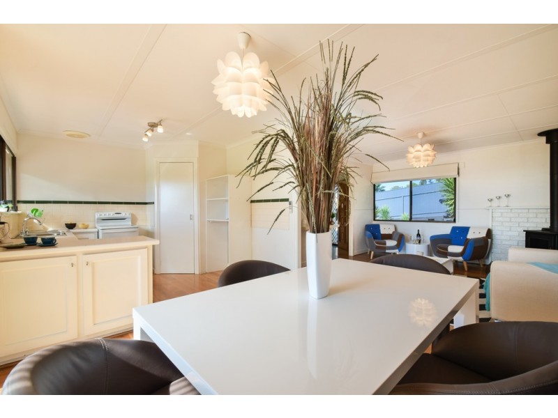 7 Domain Street, Moana SA 5169