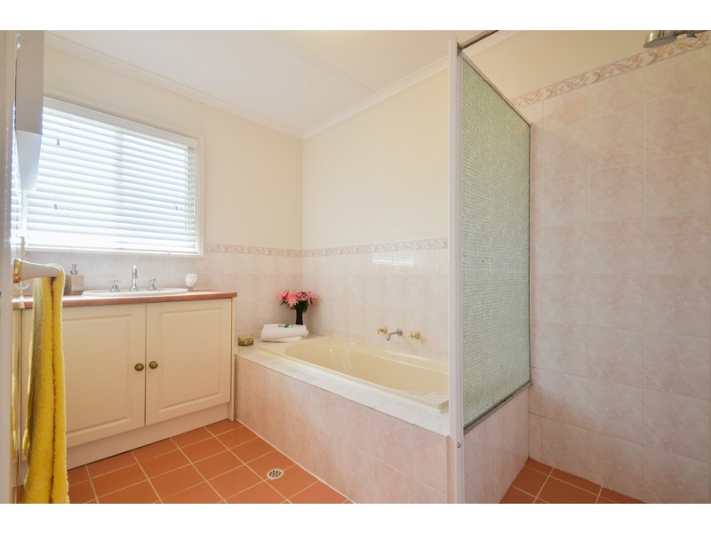 7 Domain Street, Moana SA 5169