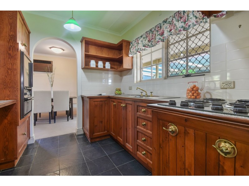 14 Torquay Road, Sturt SA 5047