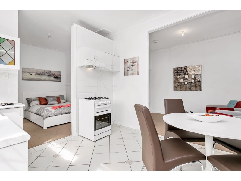 85 Black Road, Flagstaff Hill SA 5159